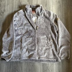 Women’s Sweater 