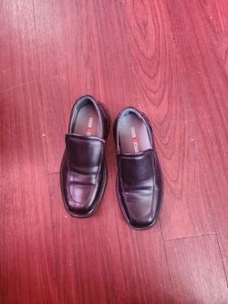 Kids Shoes Size 1m