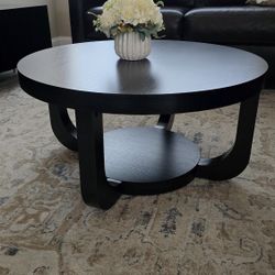 Round Coffee Table 
