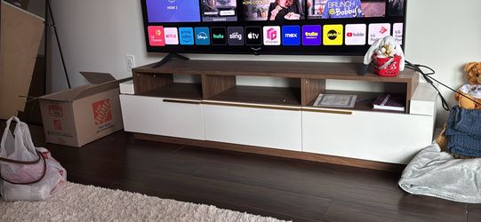 Tv table