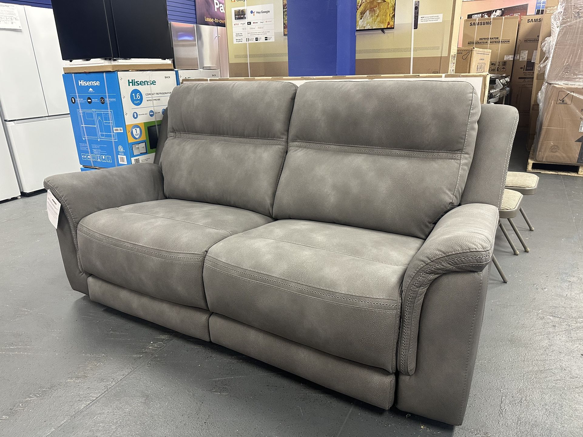 Next-Gen DuraPella Performance Fabric Dual Power Reclining Sofa