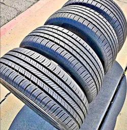 225 55 18 Hankook tires Con 80% de Vida Las 4🚀🚀🚀