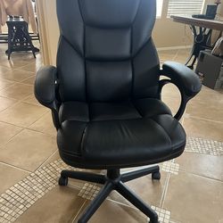 Executive High Back Chair- Black Office/Gaming Chair
