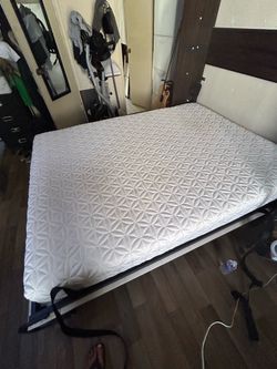 Queen Mattress Postupedic Used