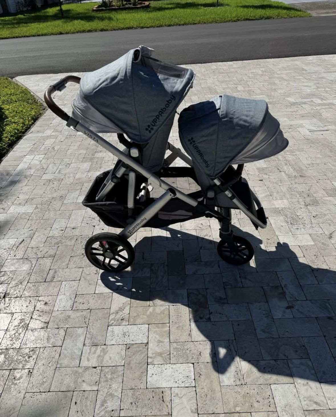 UPPAbaby Vista V2 Double Stroller with 2 RumbleSeats