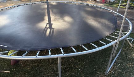 Trampoline