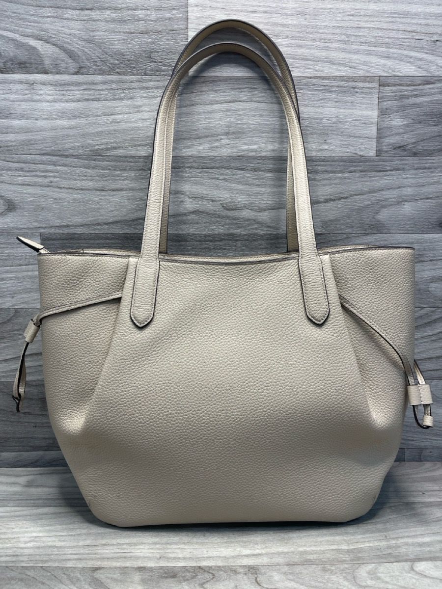 Kate Spade Pebbled Leather Dumpling Tote (A1D018673)