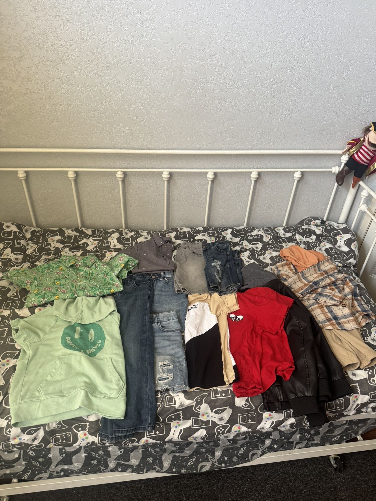 Kids Cloths Boys Size 7