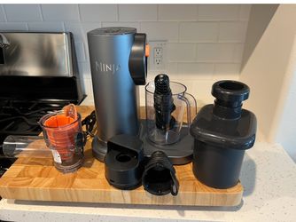 Ninja juicer With Out Box