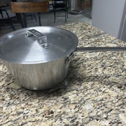 Winco USA - Super Aluminum Stock Pot, Heavy Weight, 16 Quart, Aluminum