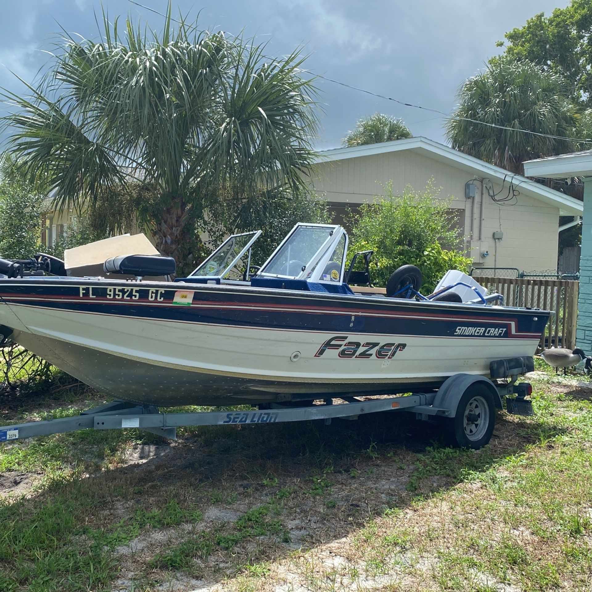 17-6 Aluminum Boat. 70 Hp Johnson And Trailer Title In Hand