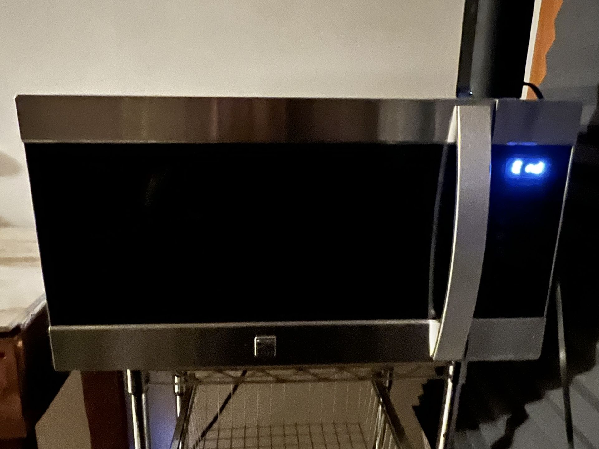 Kenmore elite Microwave
