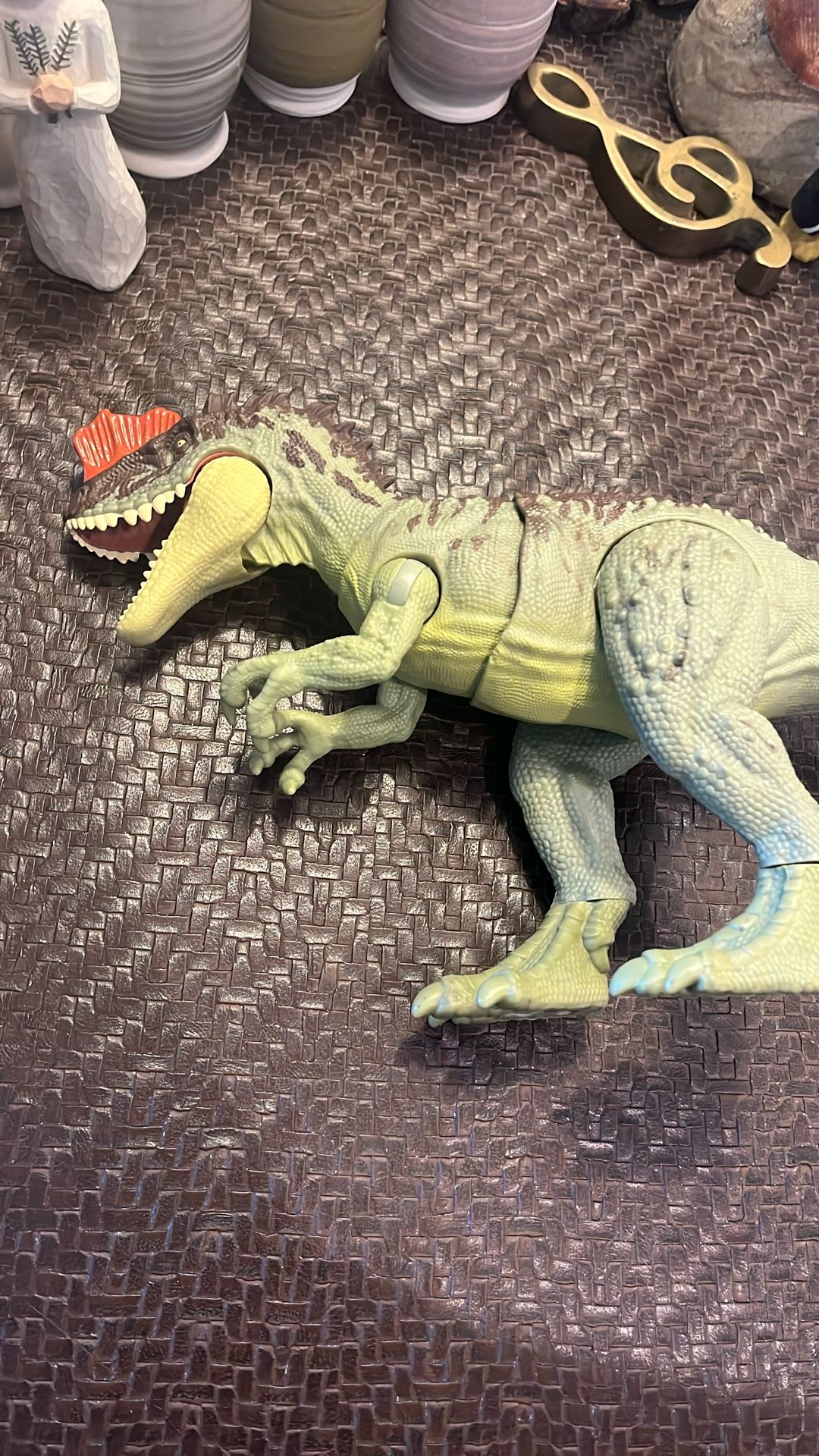 Jurassic World Dominion Massive Yangchuanosaurus Action Figure