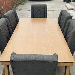 Dinning Table