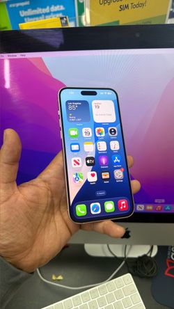 Apple iPhone iPhone 15 plus 128GB AT&T and cricket