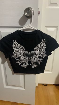 Xs Black Graphic Crop Top with Wing Heart Print