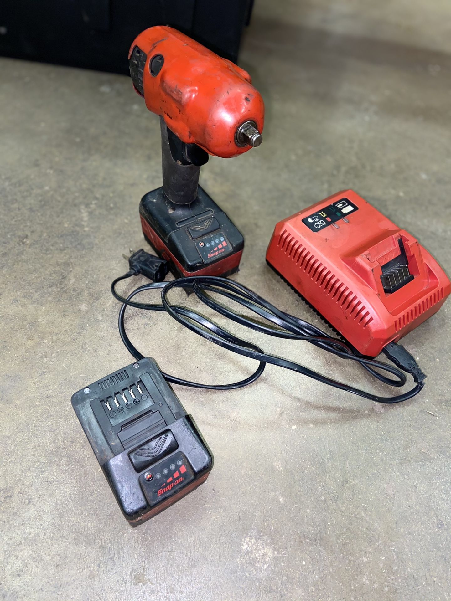 Snap-on 18V cordless impact(s)