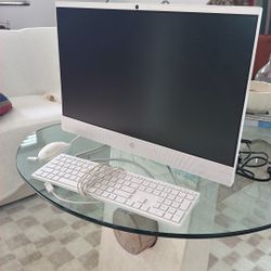 HP 24 All-in-One PC
