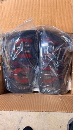 Tacoma Tail Lights - Alpharex Luxx
