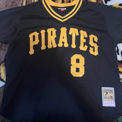 Pirates Jersey (Stargell #8) Size XL