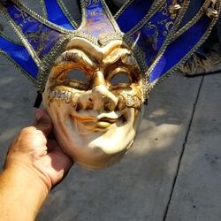 Holloween masks And Costumes 