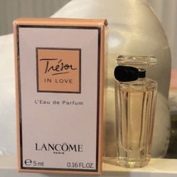 Lancôme Tresor In Love Eau De Parfum Mini .16oz/5ml - New In Box