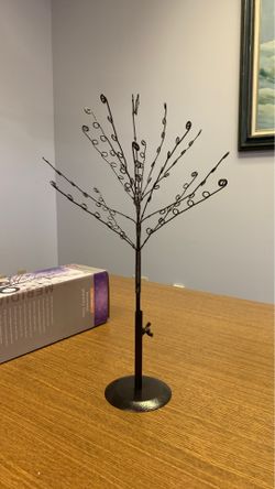 Brand new in box - 84 Hole Bronzed jewelry tree - adjustable