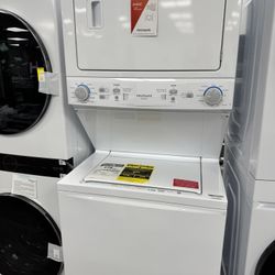 New Frigidaire 3.9 cu. ft. Washer and 5.5 cu. ft. Electric Dryer Combo in White with Quick Wash & Dry Cycle and MaxFill Wash Cycle