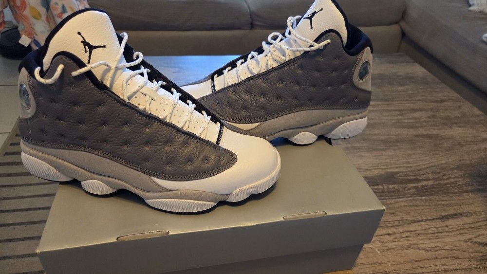Air Jordan 12 Grey Size 10.5
