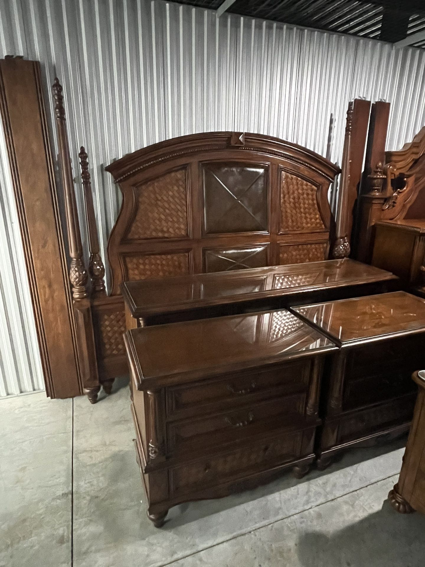 King And Queen Bedroom Sets(Each Set Has A Different Price)
