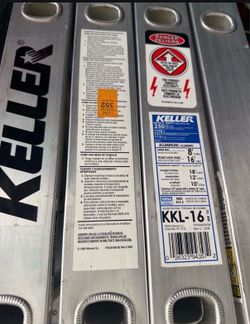 Folding ladder 16 feet straight