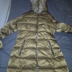 Gold Laundry coat
