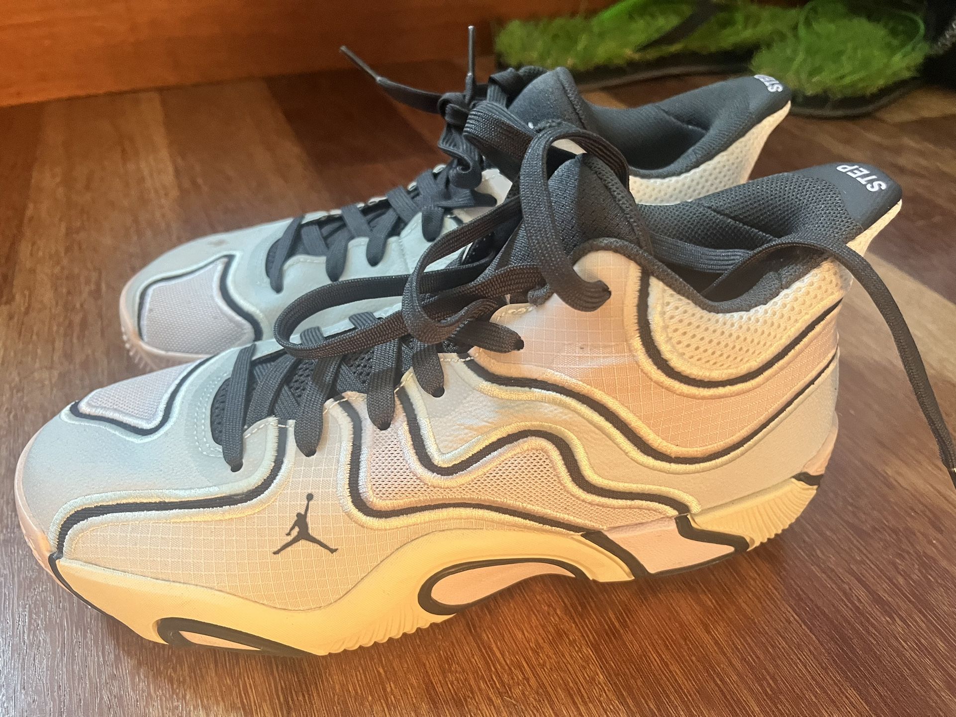Jordan Tatum 3 "Sidewalk Chalk" Basketball Shoe