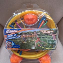 Banza Wigglin'  Water Sprinkler 12 ft. Pick up in Garland 75042 by appointment