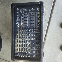 Peavy XR600G Powered Mixer