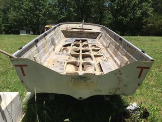 Starcraft 14ft boat