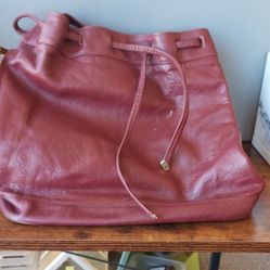 Burgundy Drawstring Shoulder Bag Women Inner Pockets Gold Hardware Solid Pattern