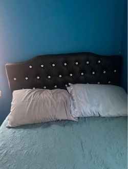 Bed frame/rails