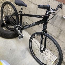 Cannondale Silk 400 Comfort Commuter Bicycle for Sale in Santa Clarita CA OfferUp