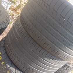 3:15-30 R22 Pair Of Continental Tires Nice $100 Or Best Offer