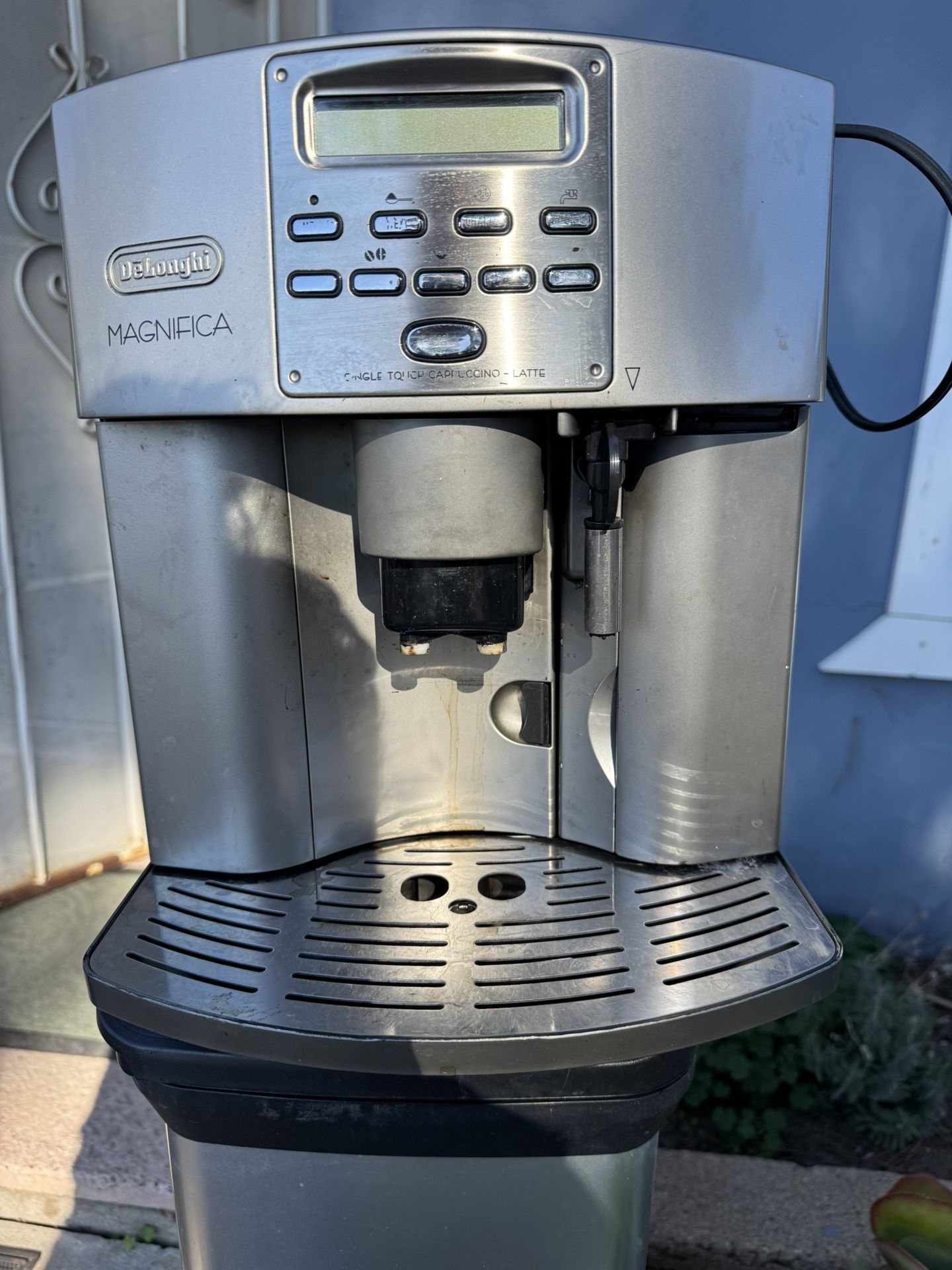 Delonghi Magnifica