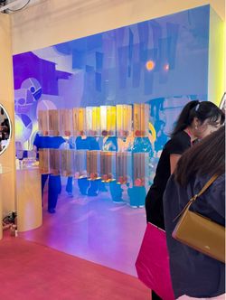 Acrylic wall with display tubes