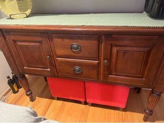 Credenza