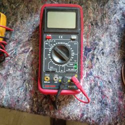Cen- Tech Multimeter 
