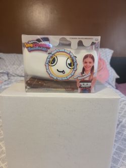 Squeezy Ice Cream Sandwich
