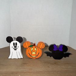 Disney Mickey Minnie Mouse Halloween wooden table decor
