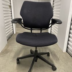 Humanscale Freedom Office Chair
