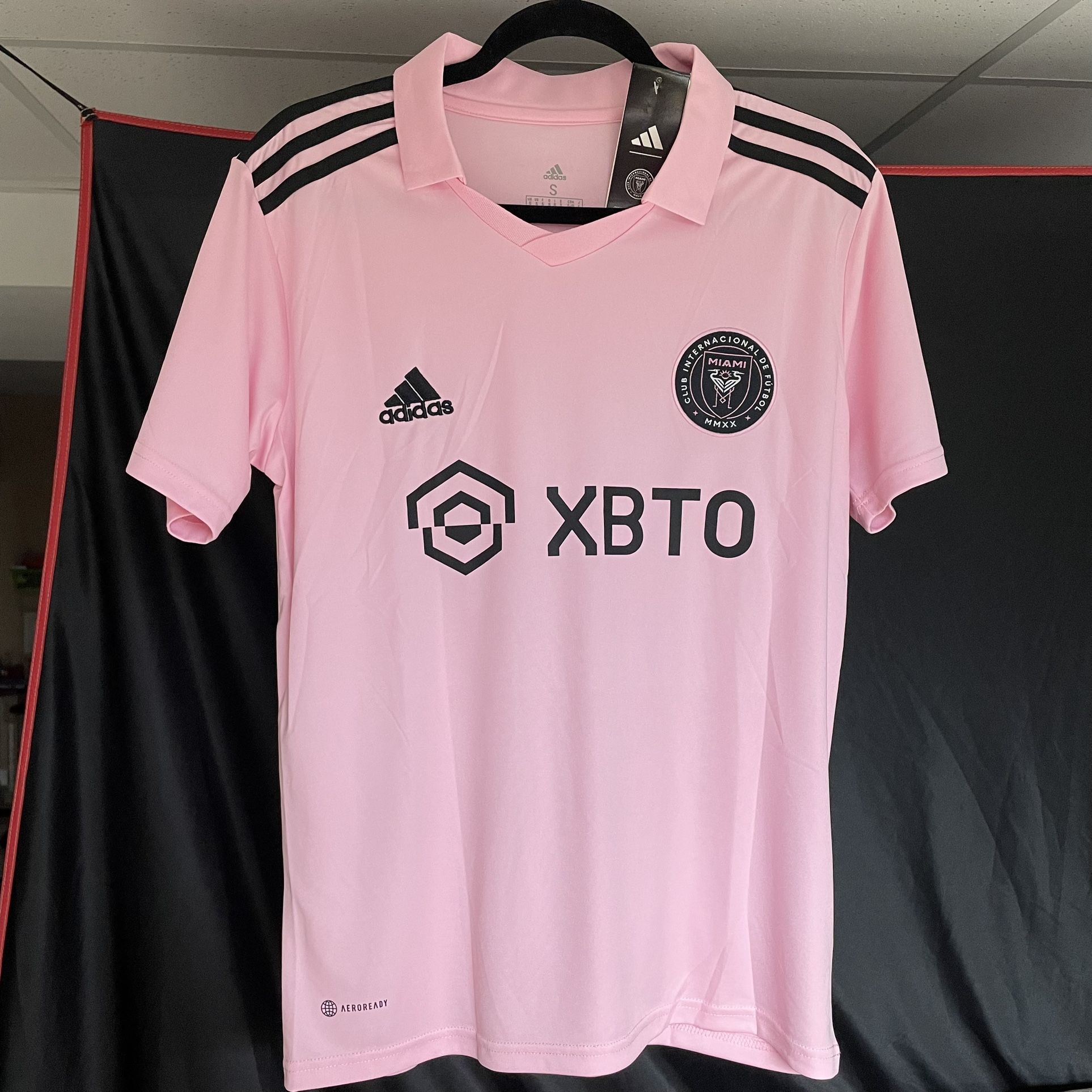 Men's Inter Miami CF Lionel Messi adidas Pink 2023 The Heart Beat Kit Jersey