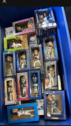 40 Los Angeles Dodgers Bobblehead Collection And 1 Dodgers 2020 World Series Ring
