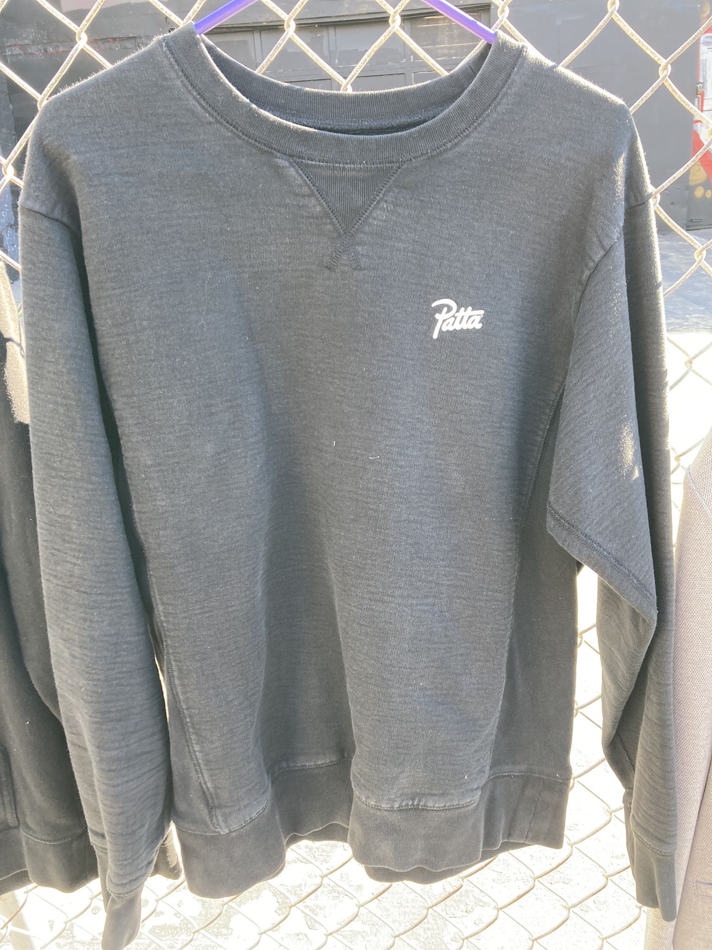 Patta Sweatshirt Gently Used (Large)
